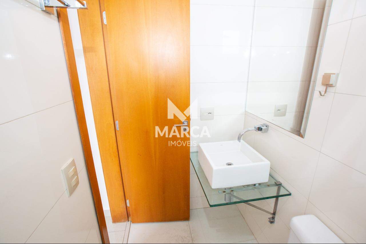 Apartamento para aluguel no Sagrada Família: