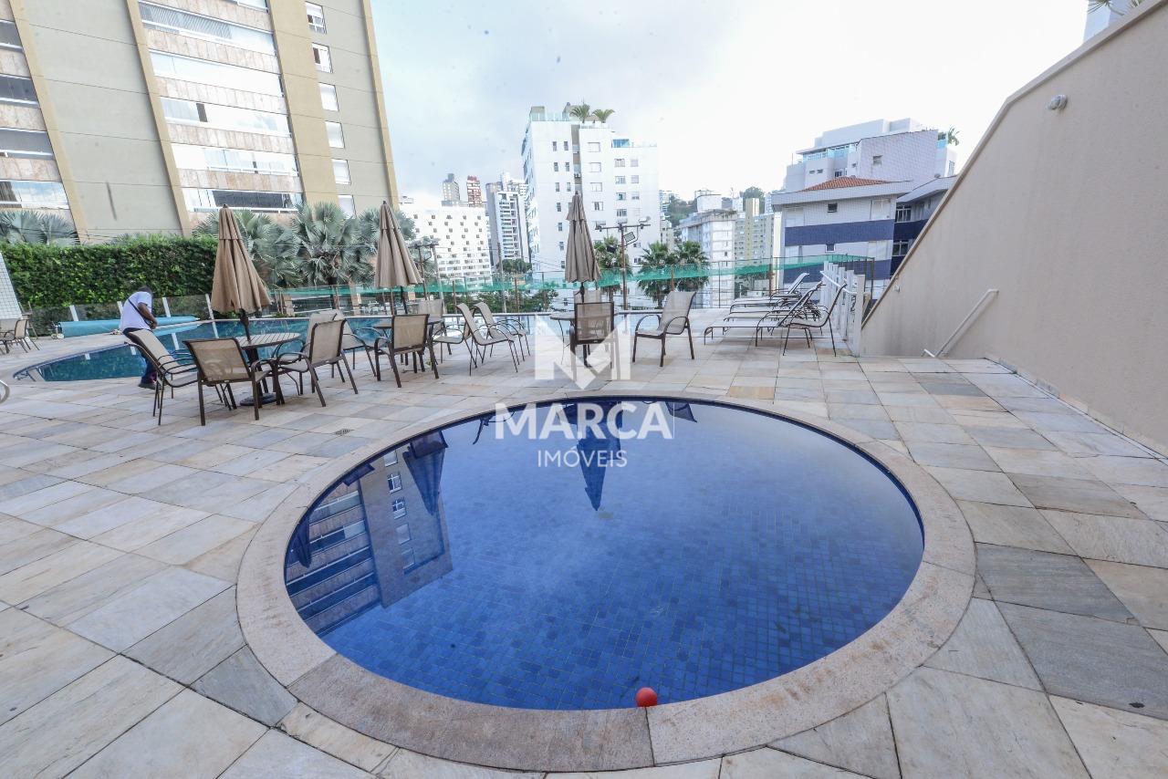 Apartamento à venda no Coração de Jesus: 