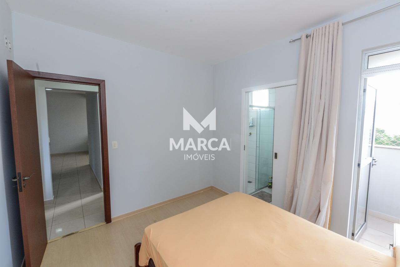 Apartamento à venda no Coração de Jesus: 