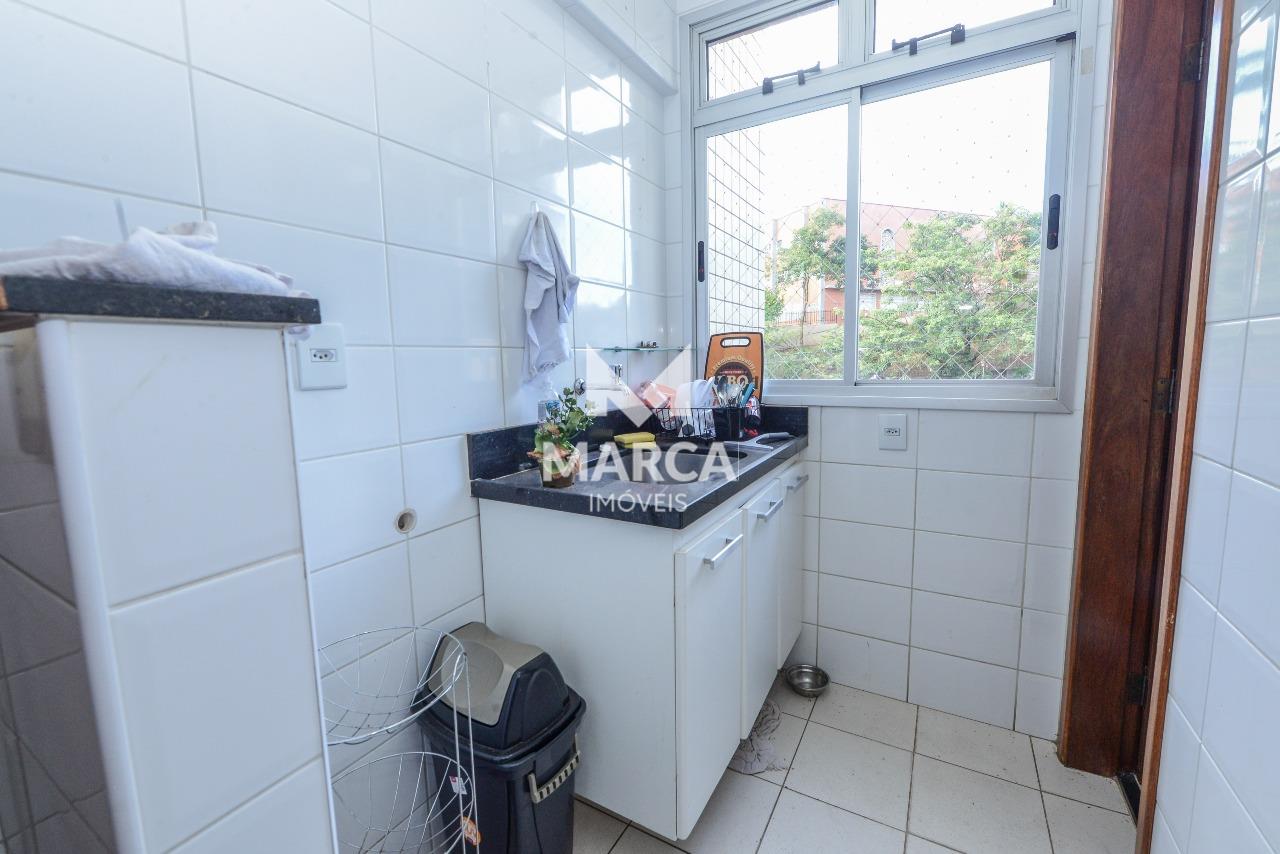 Apartamento à venda no Coração de Jesus: 