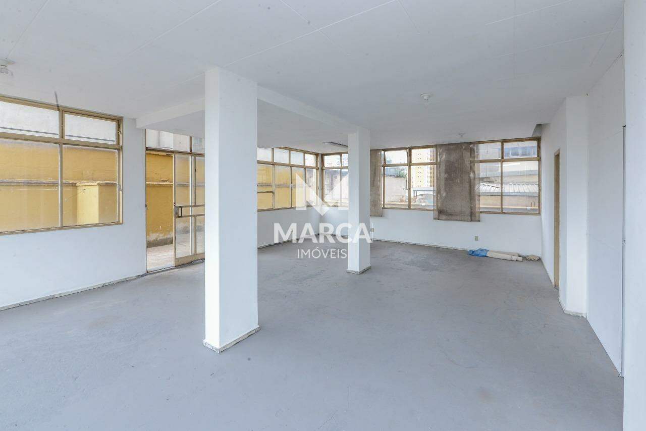 Sala para aluguel no Barro Preto: