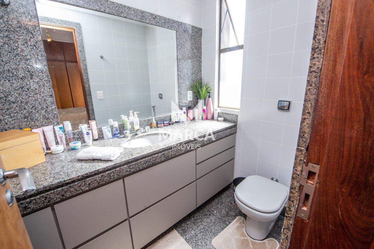 Apartamento à venda no Serra: 