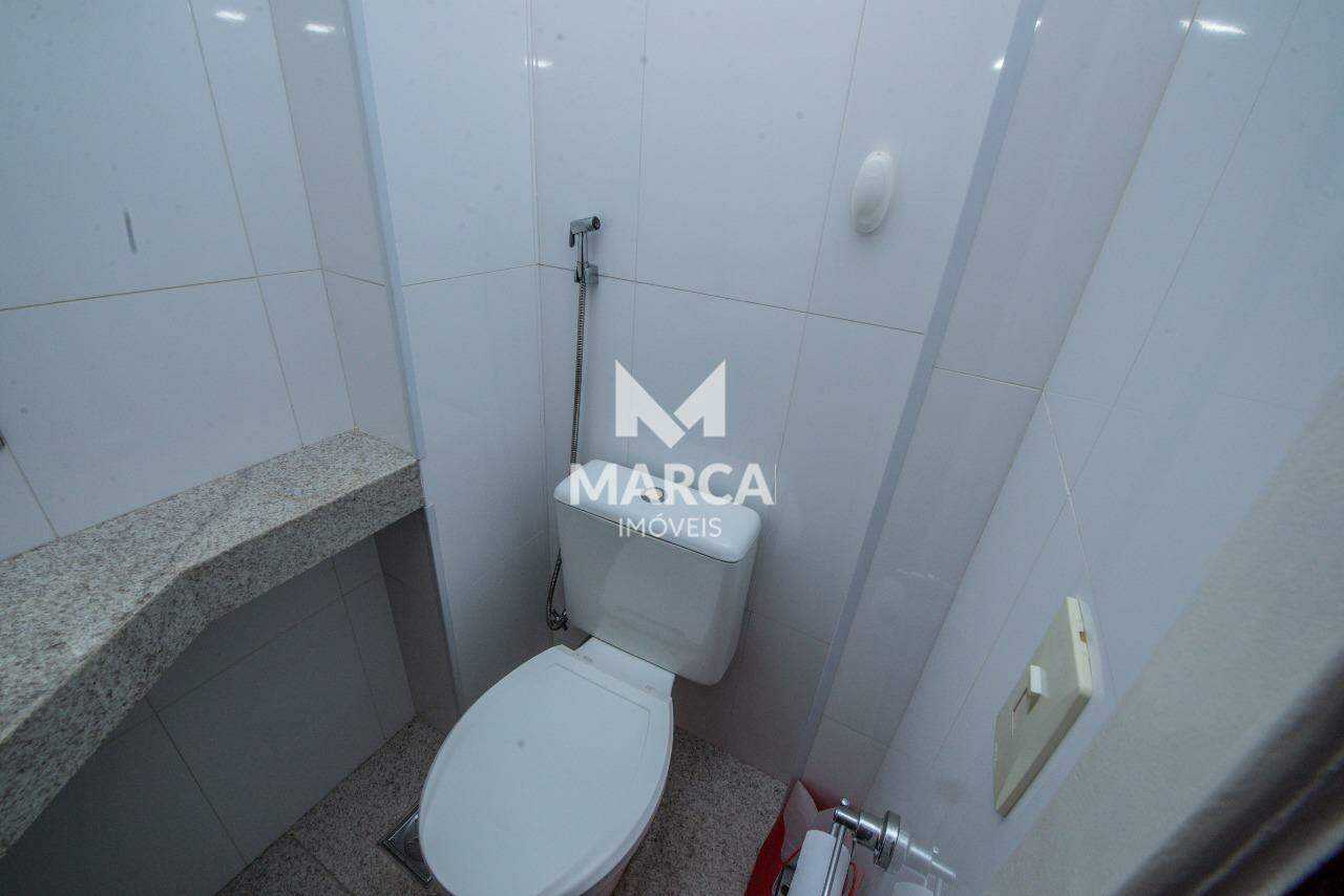 Cobertura para aluguel no Buritis: