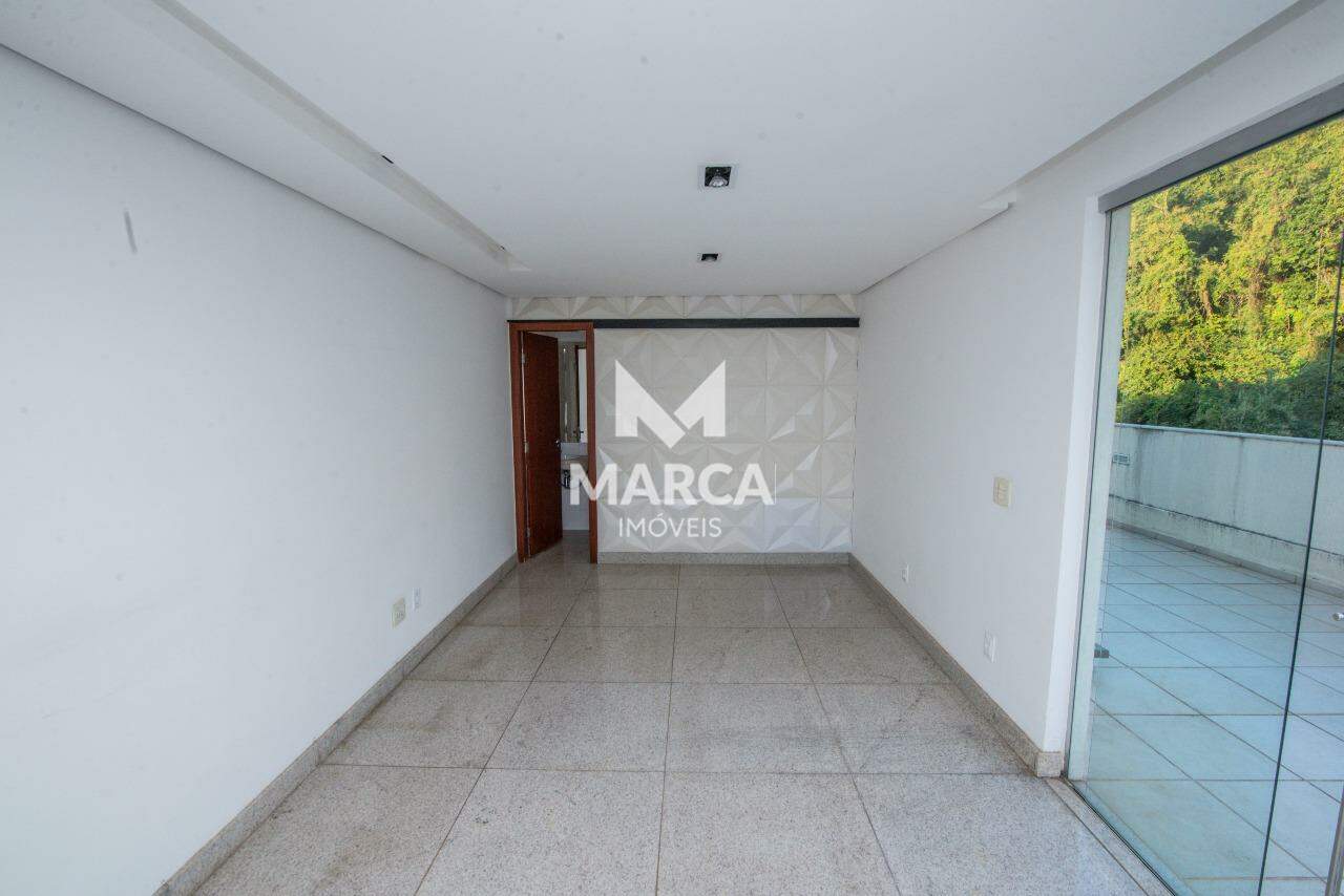 Cobertura para aluguel no Buritis: