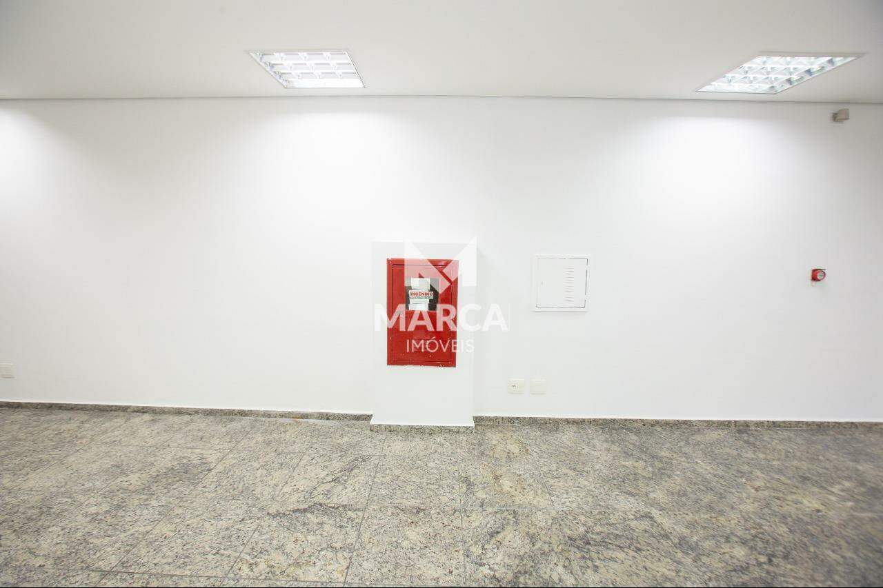 Loja para aluguel no Silveira: 