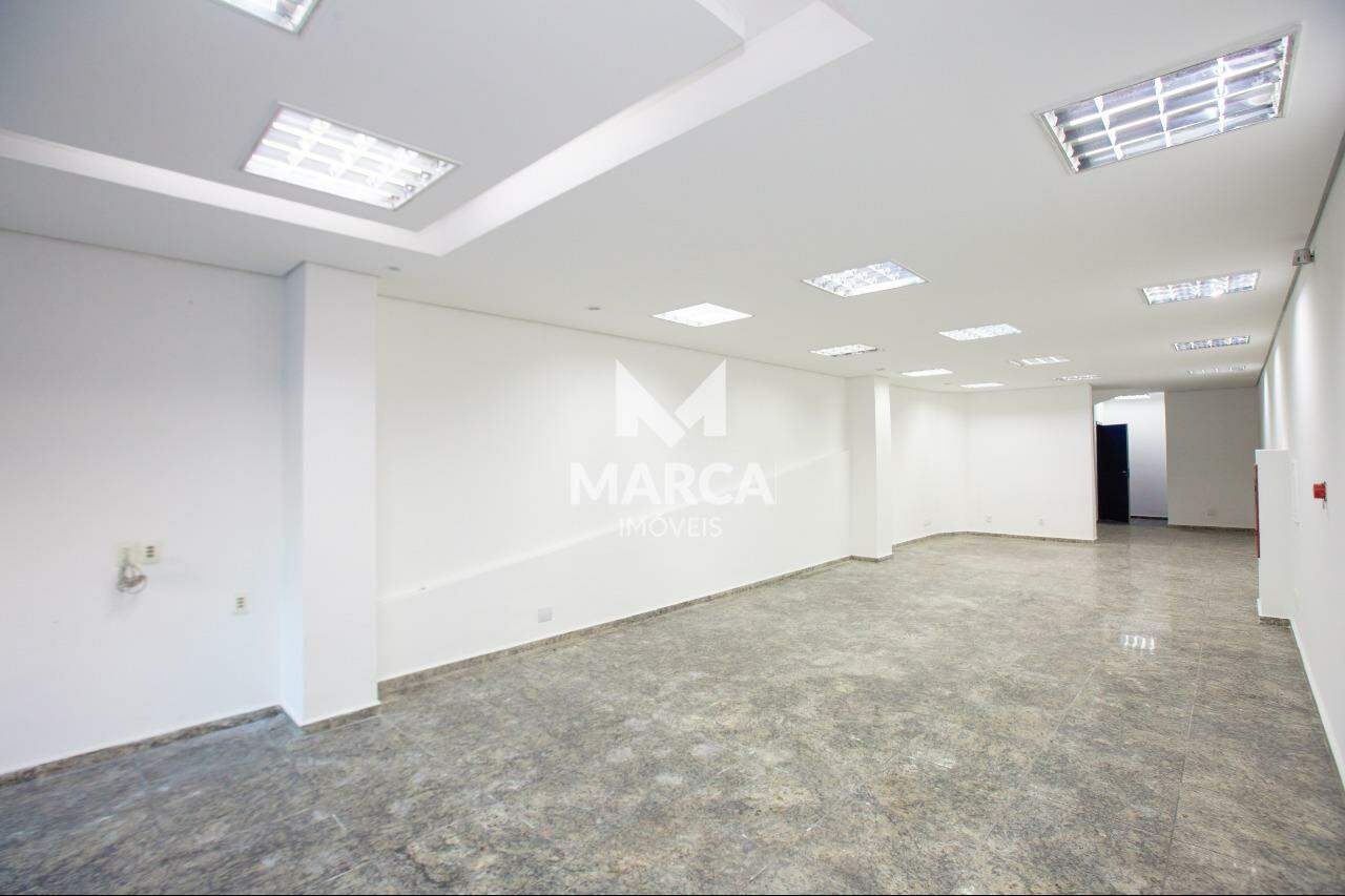 Loja para aluguel no Silveira: 