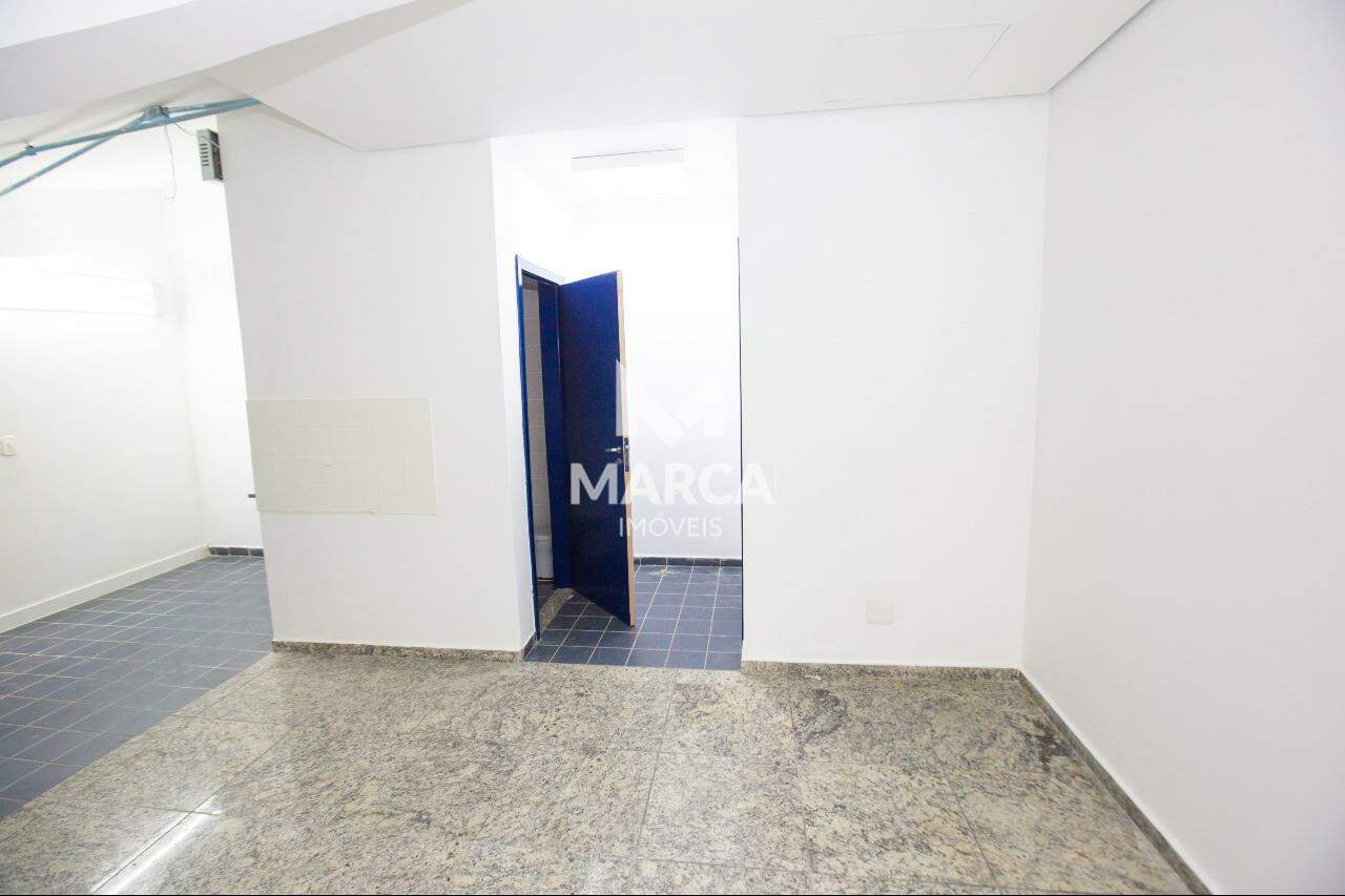 Loja para aluguel no Silveira: 