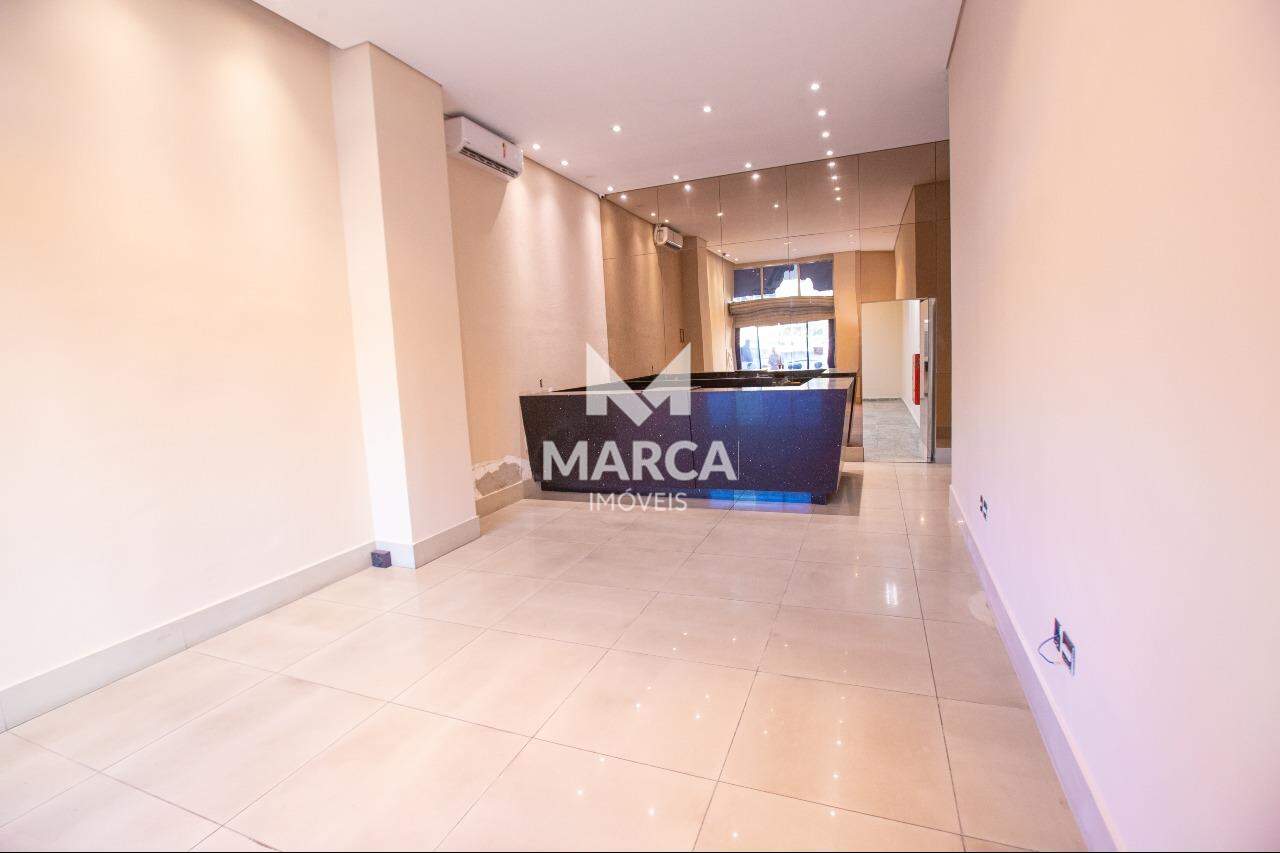 Loja para aluguel no Silveira: