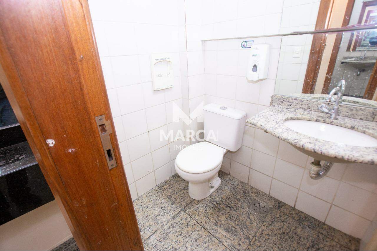 Loja para aluguel no Silveira: