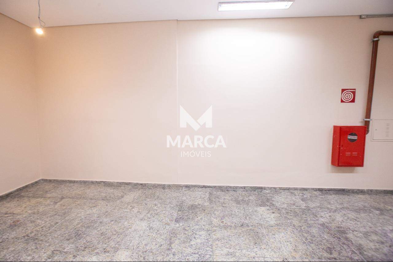 Loja para aluguel no Silveira: