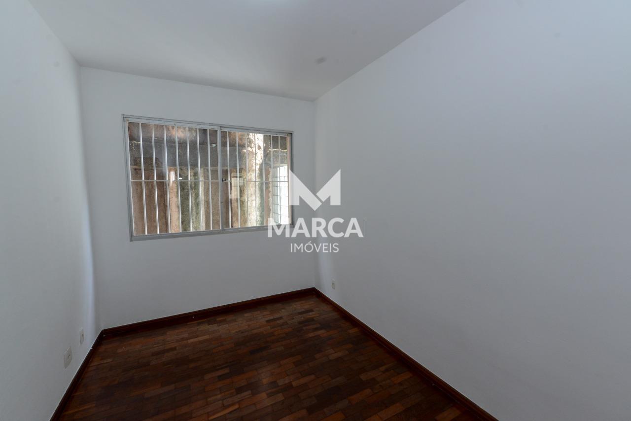Apartamento à venda no Coração de Jesus: 