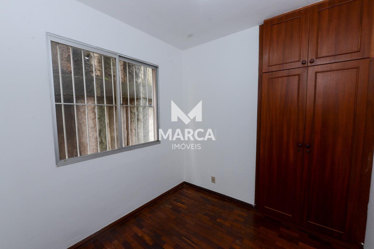 Apartamento à venda no Coração de Jesus: 
