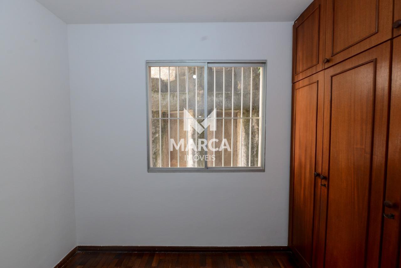 Apartamento à venda no Coração de Jesus: 