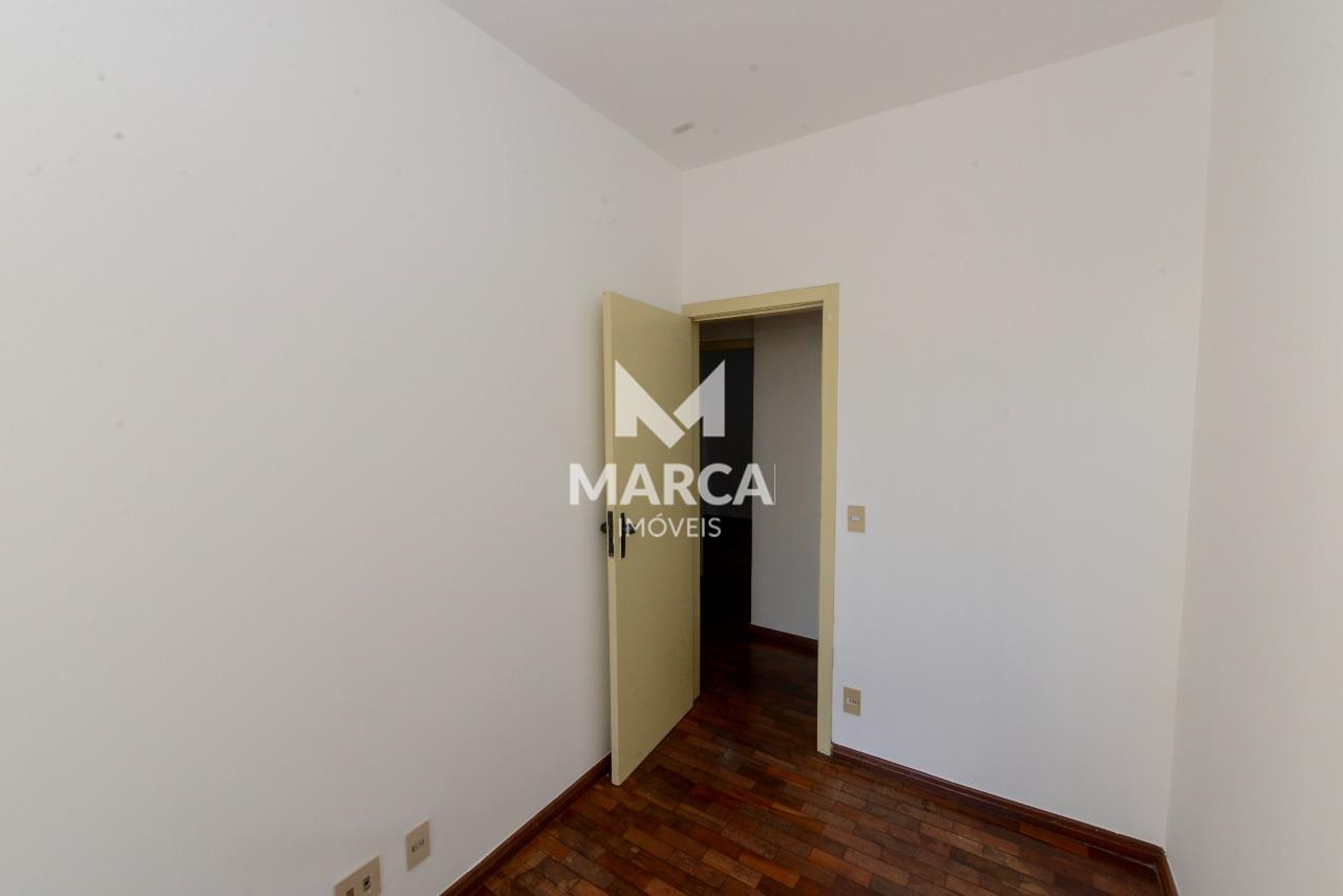 Apartamento à venda no Coração de Jesus: 