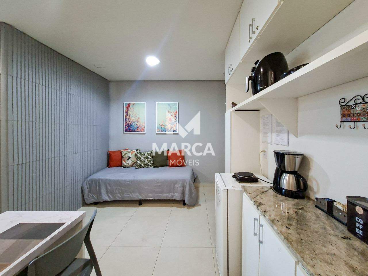 Apartamento para aluguel no Estoril: 