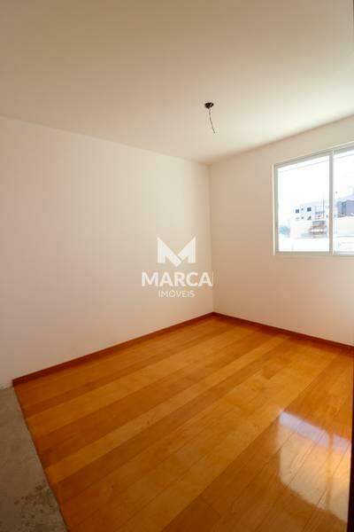 Apartamento à venda no Buritis: 