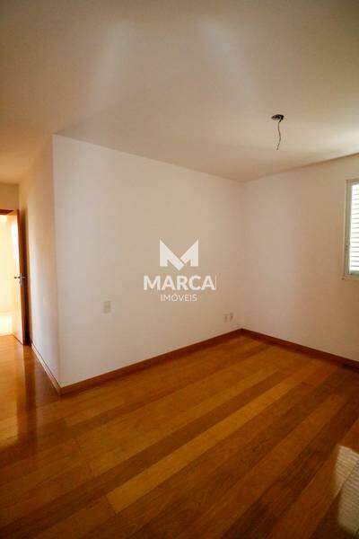 Apartamento à venda no Buritis: 