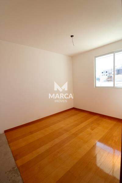 Apartamento à venda no Buritis: 