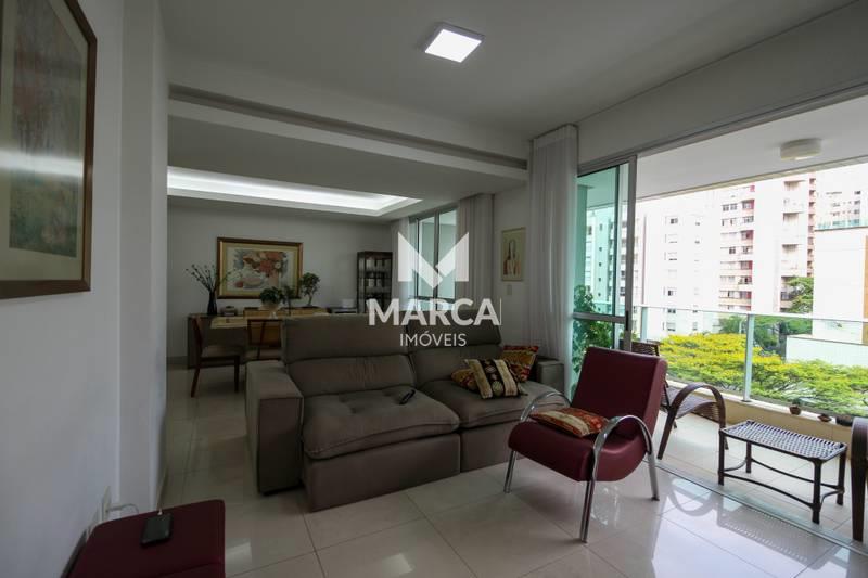 Apartamento à venda no Buritis: 