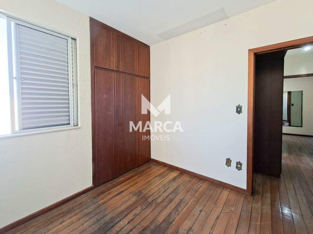 Cobertura para aluguel no Padre Eustáquio: 