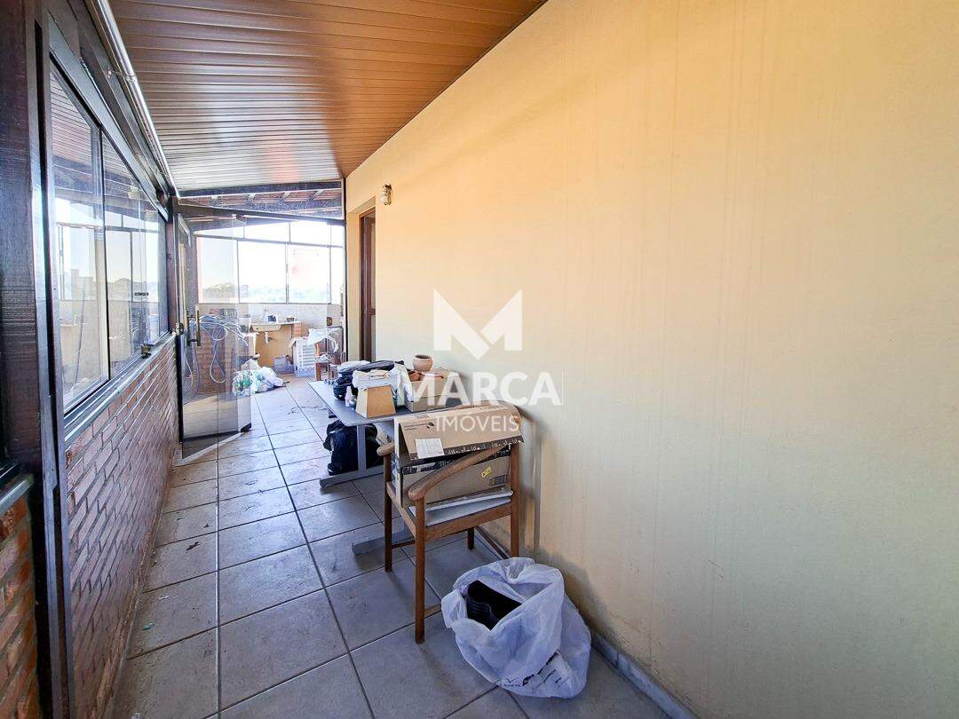 Cobertura para aluguel no Padre Eustáquio: 