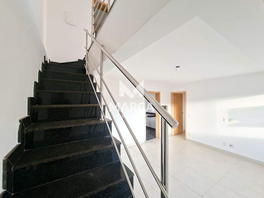 Cobertura para aluguel no Buritis: 