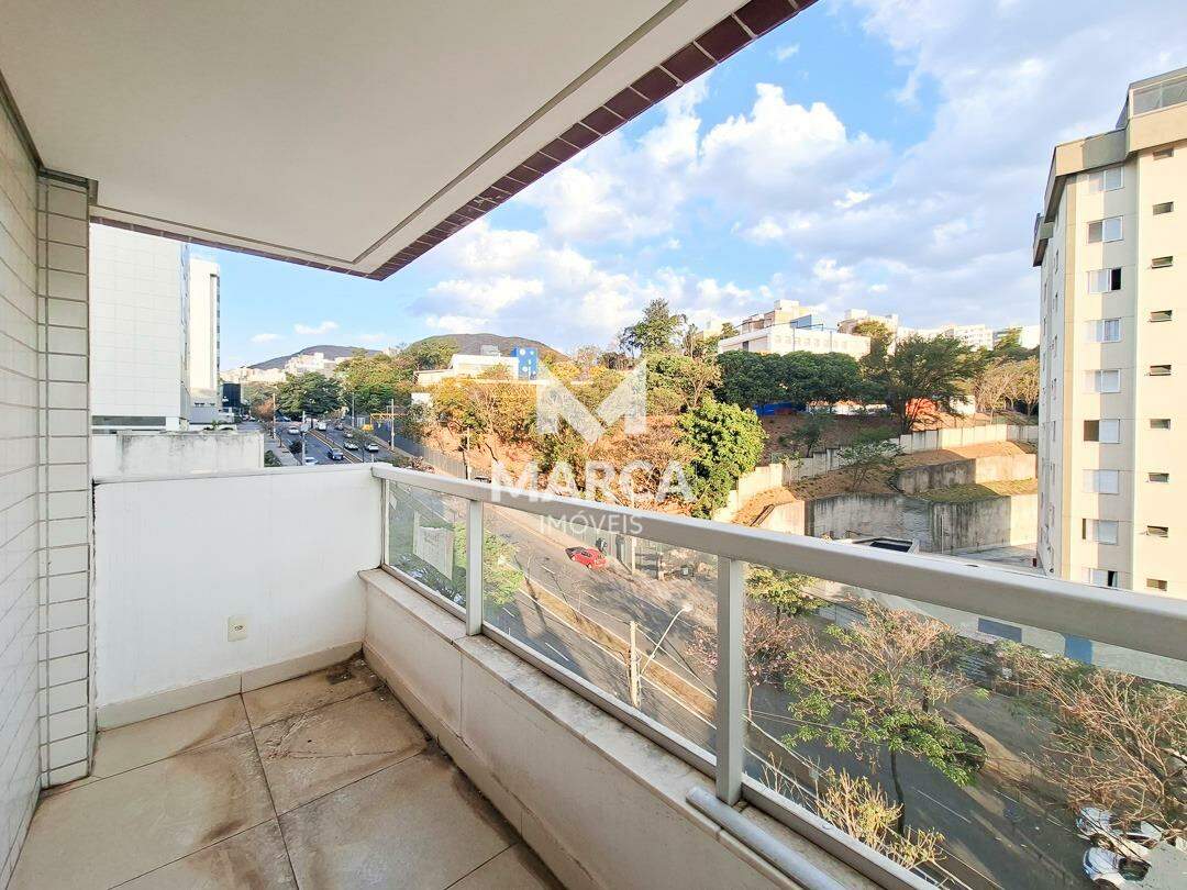 Cobertura para aluguel no Buritis: 