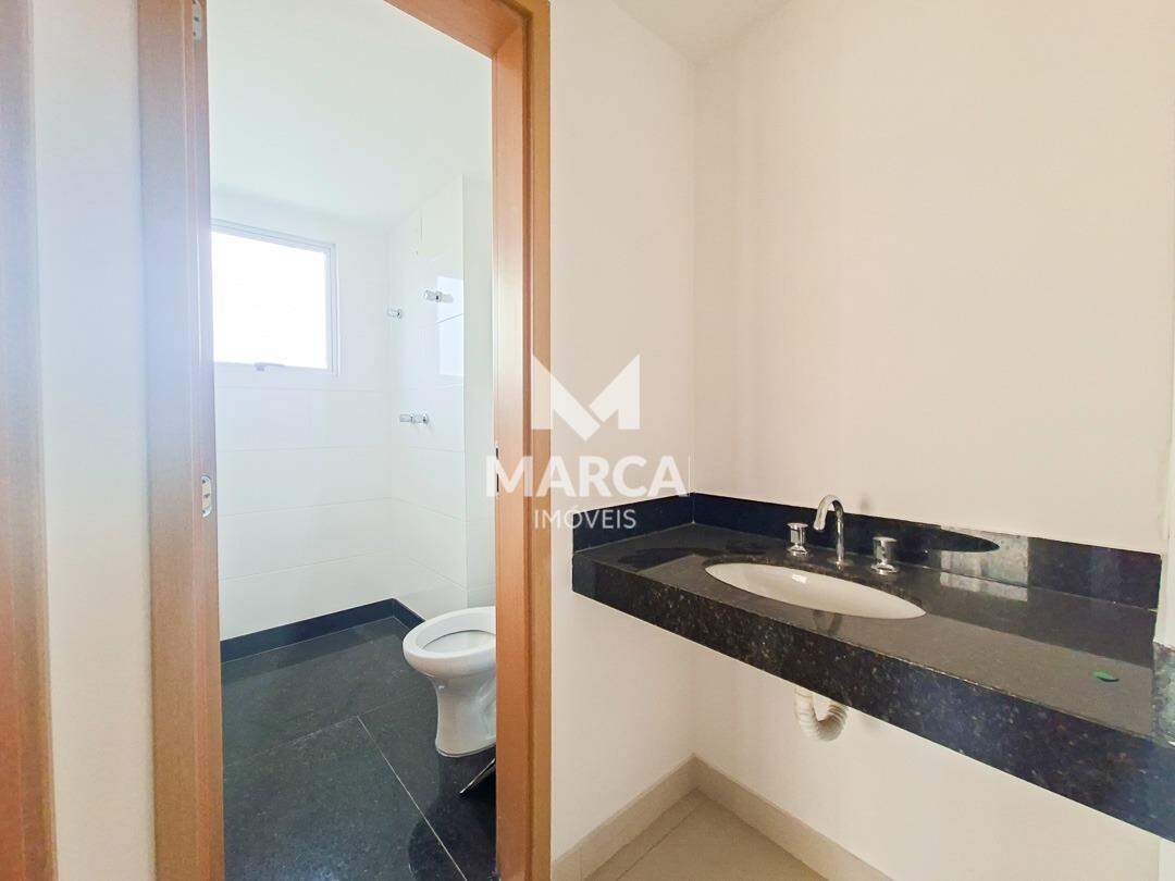 Cobertura para aluguel no Buritis: 