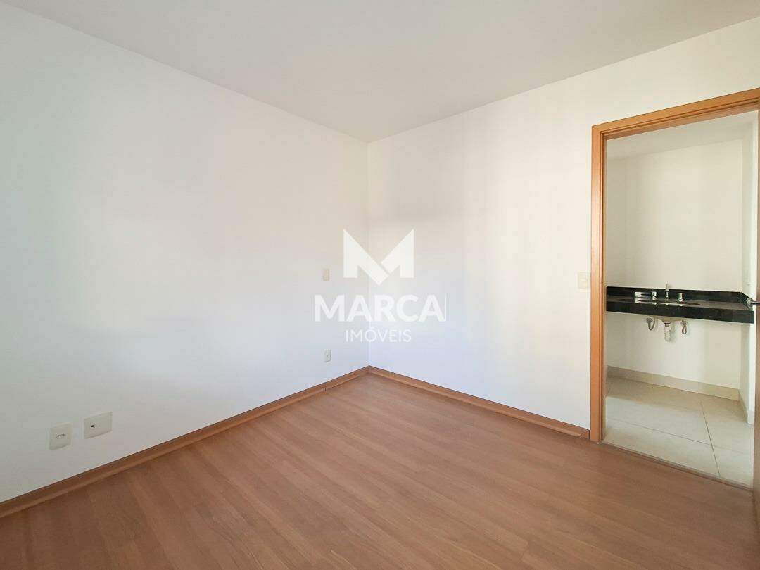 Cobertura para aluguel no Buritis: 