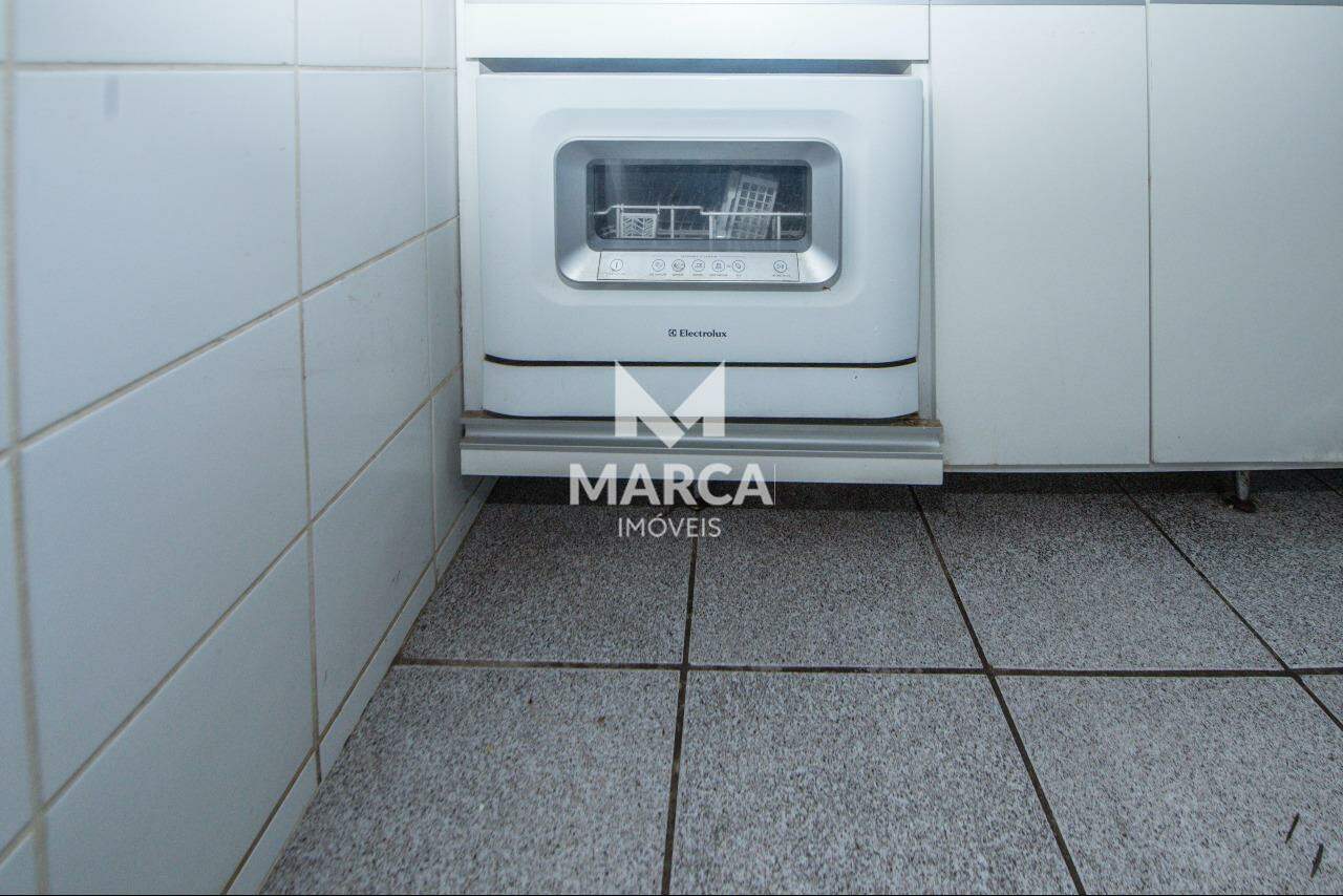 Cobertura para aluguel no Buritis: 