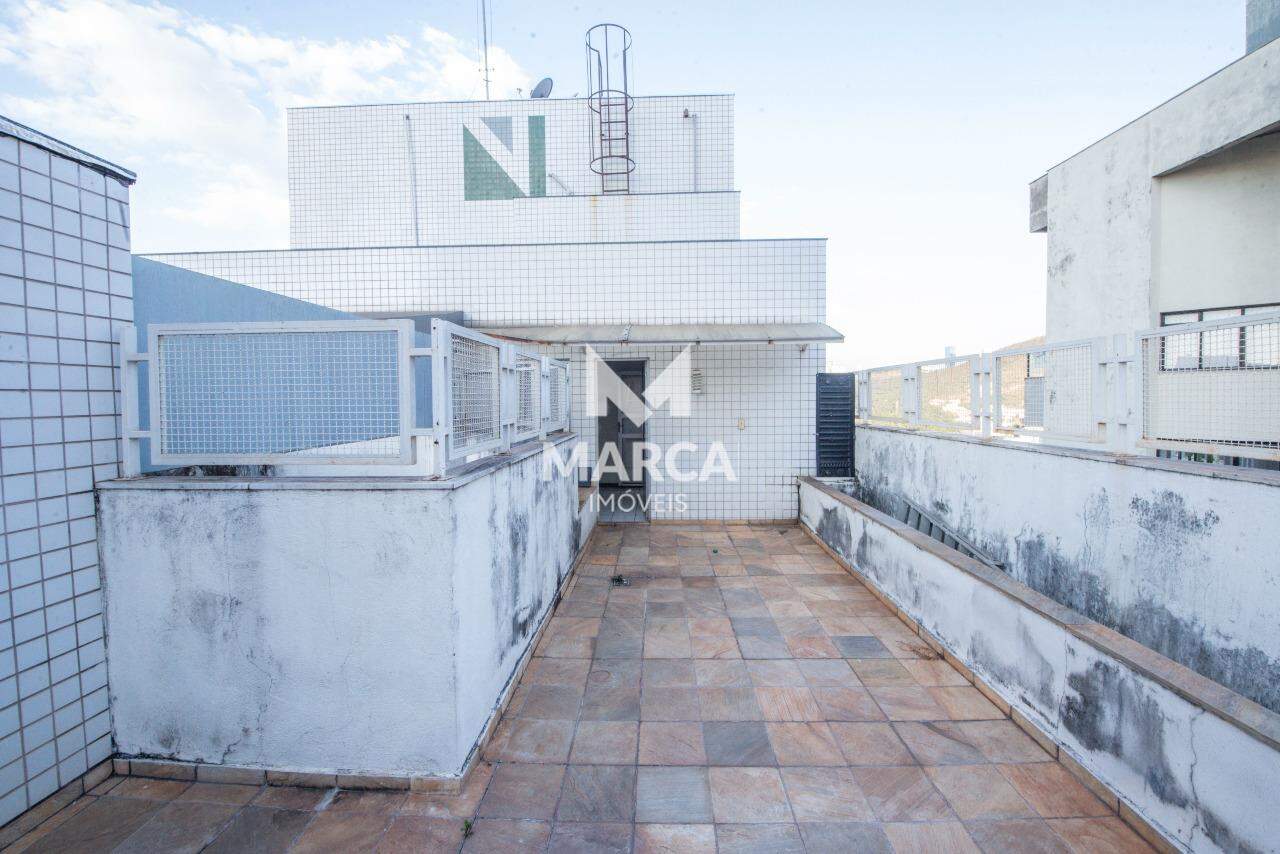 Cobertura para aluguel no Buritis: 