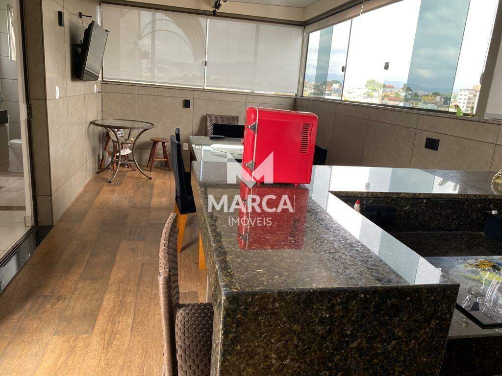 Cobertura para aluguel no Salgado Filho: 