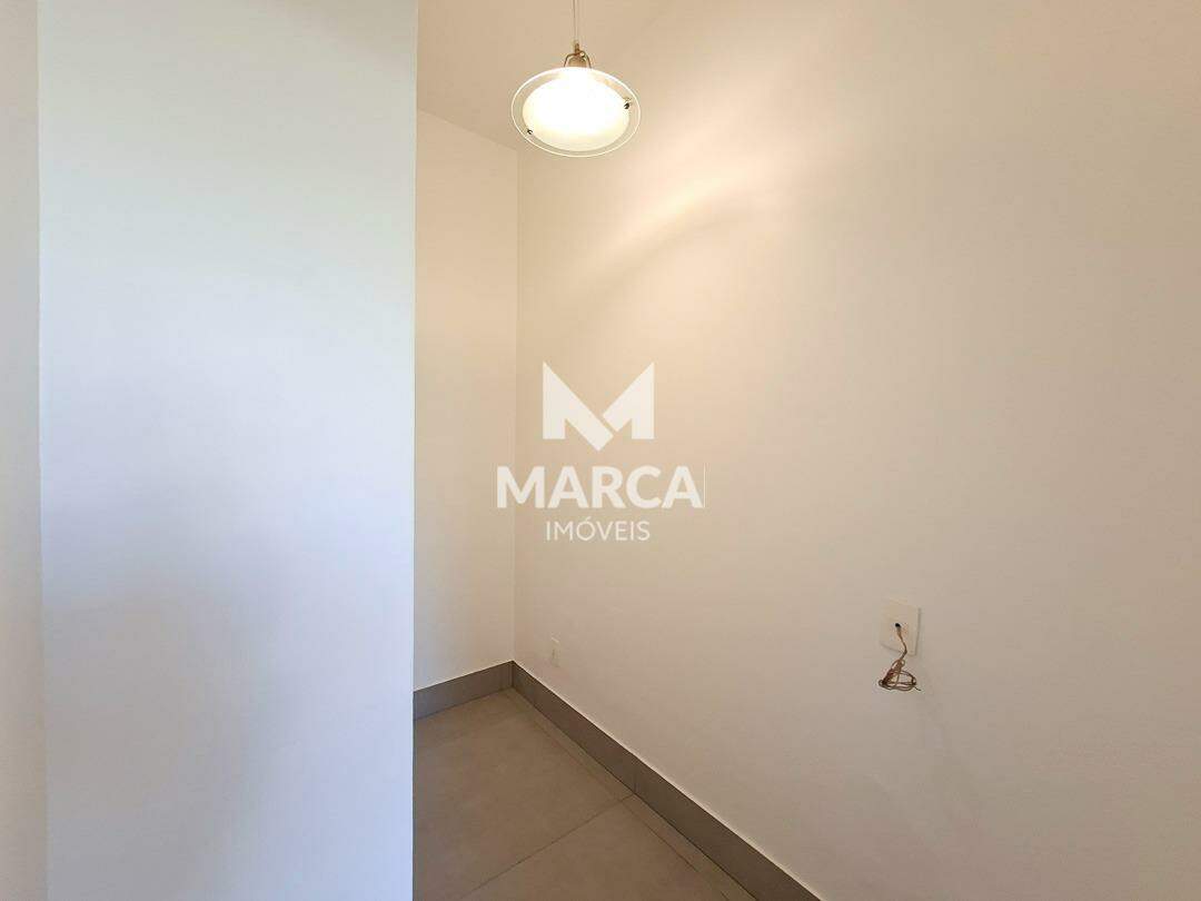 Sala para aluguel no Savassi: 