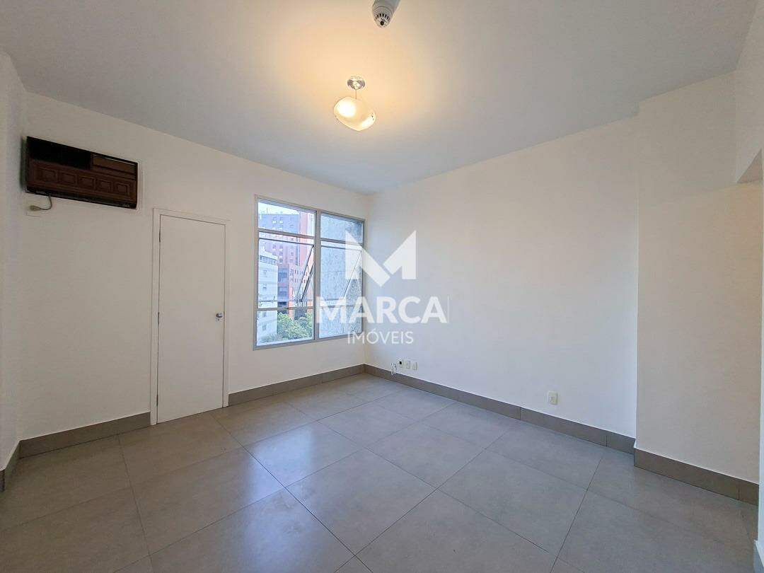 Sala para aluguel no Savassi: 