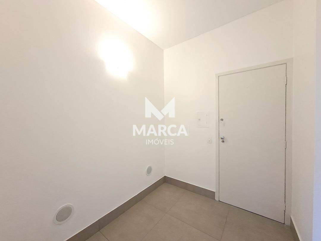 Sala para aluguel no Savassi: 