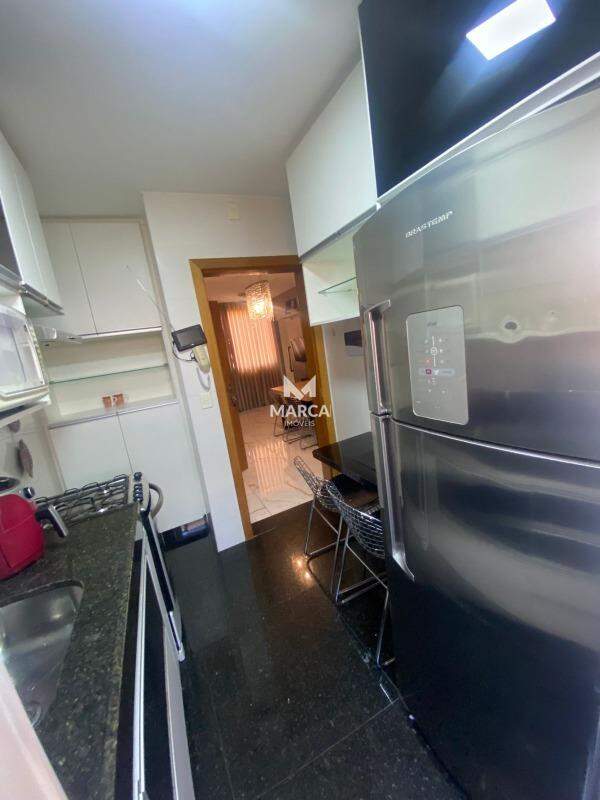 Apartamento para aluguel no Castelo: 