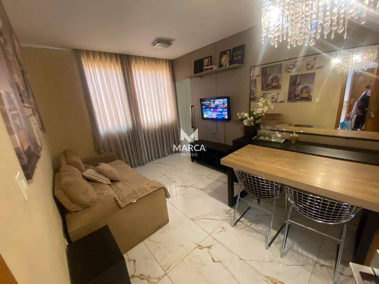 Apartamento para aluguel no Castelo: 