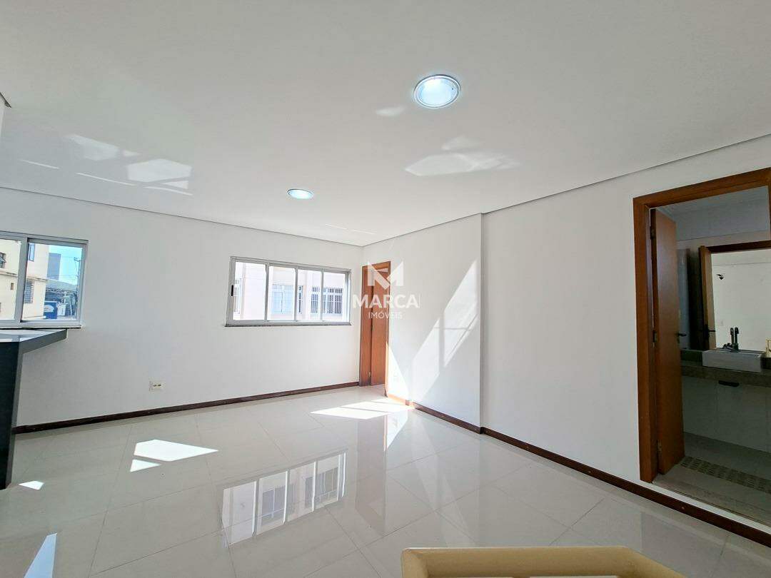 Apartamento para aluguel no Caiçaras: 