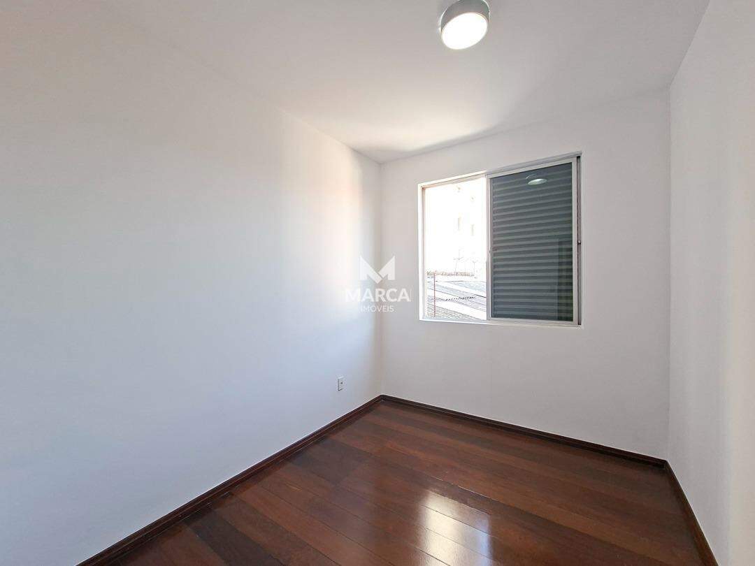 Apartamento para aluguel no Caiçaras: 