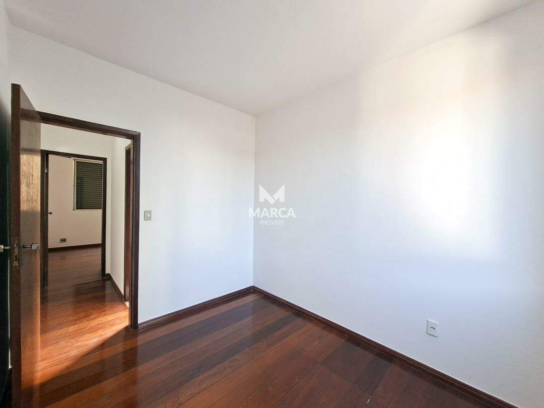 Apartamento para aluguel no Caiçaras: 