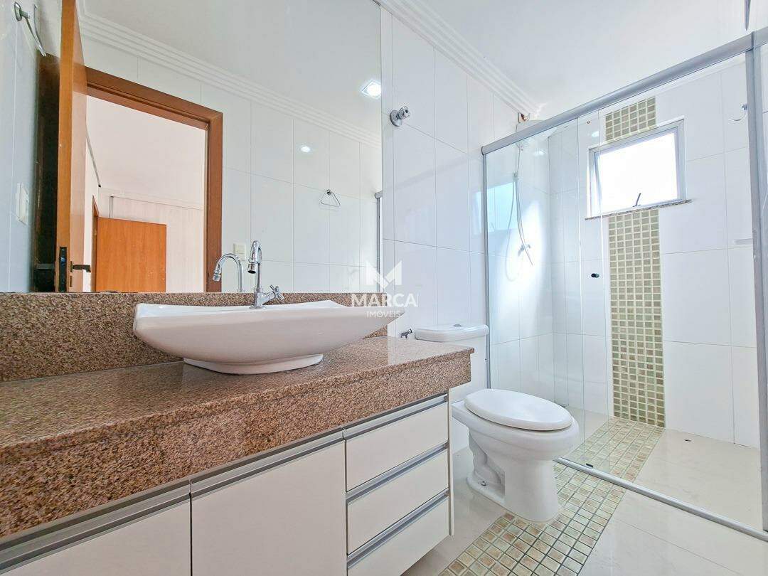 Apartamento para aluguel no Caiçaras: 