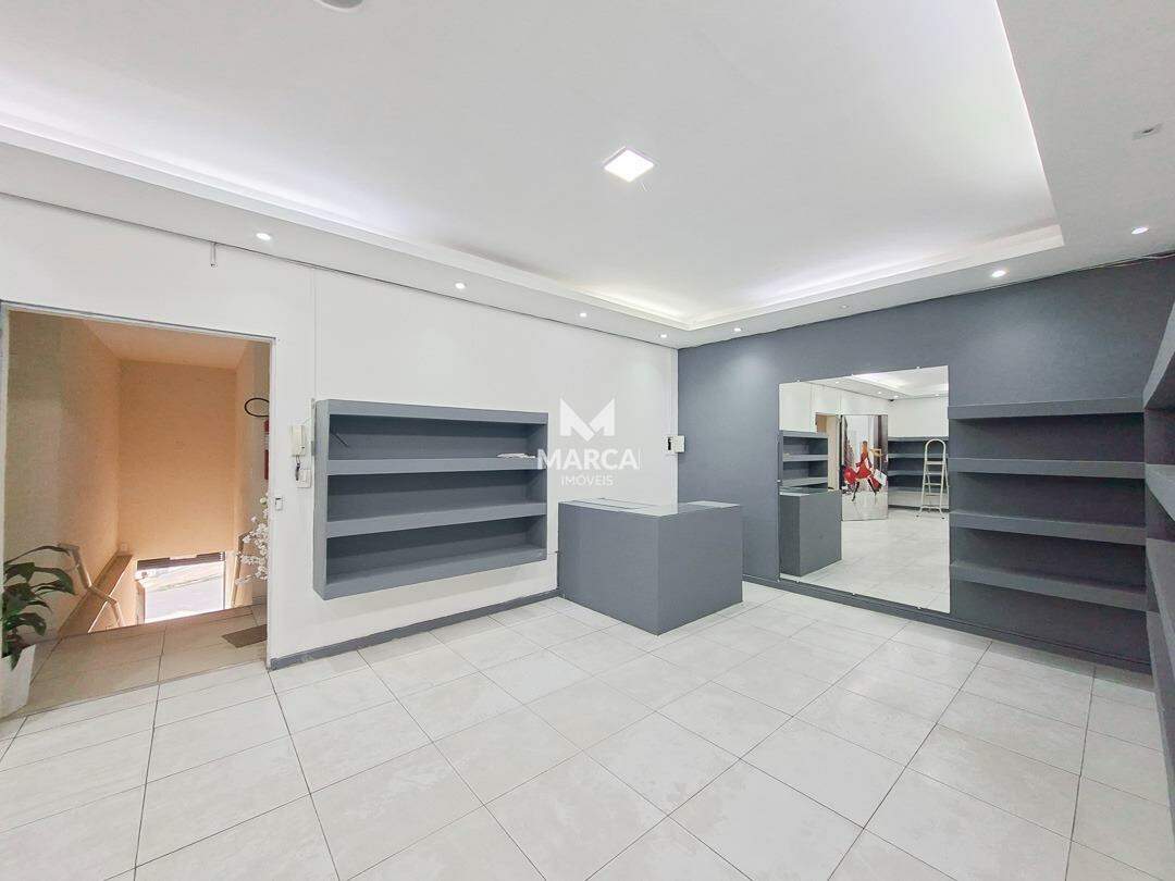 Loja para aluguel no Caiçaras: 