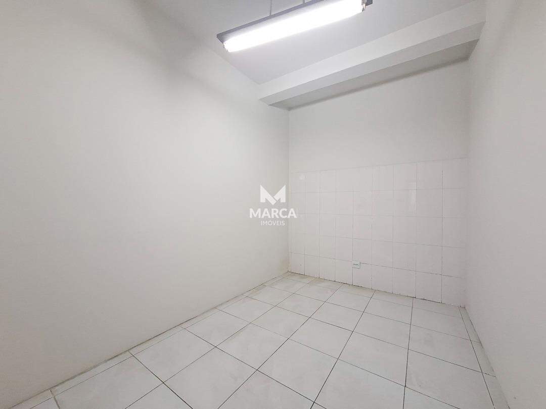 Loja para aluguel no Caiçaras: 