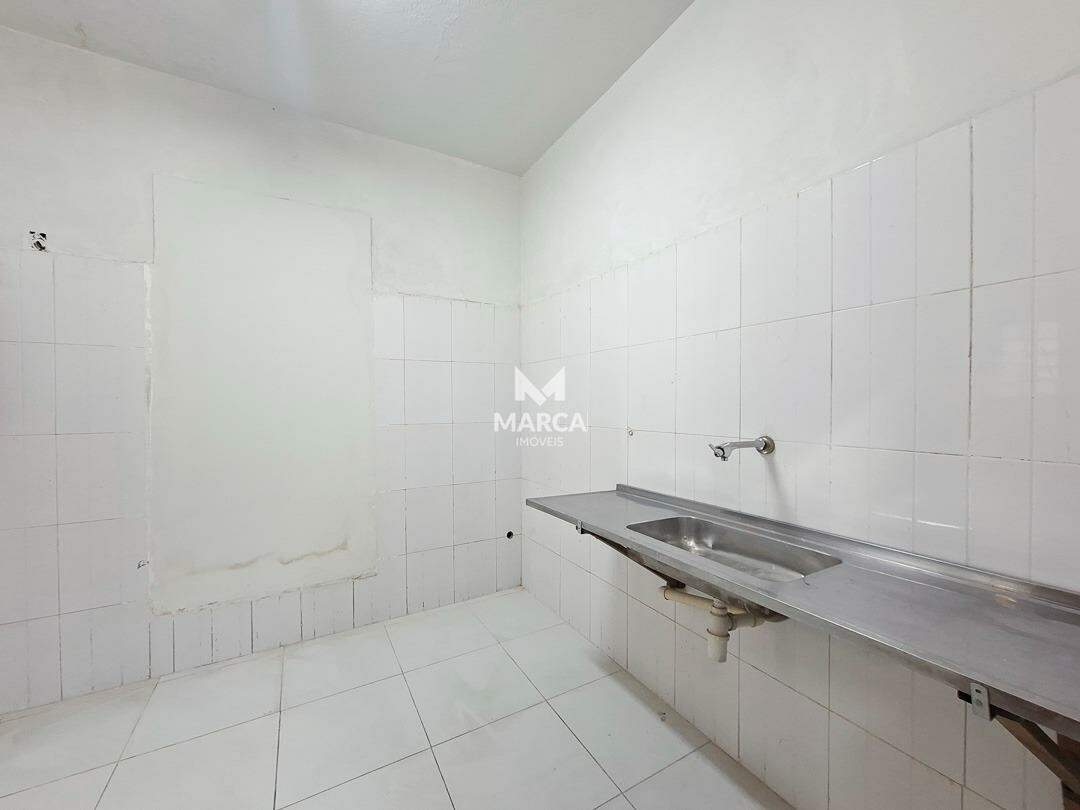 Loja para aluguel no Caiçaras: 