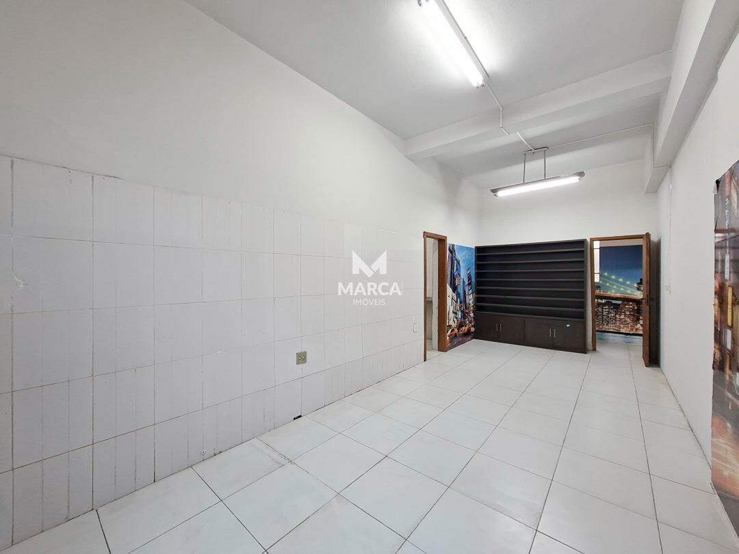 Loja para aluguel no Caiçaras: 