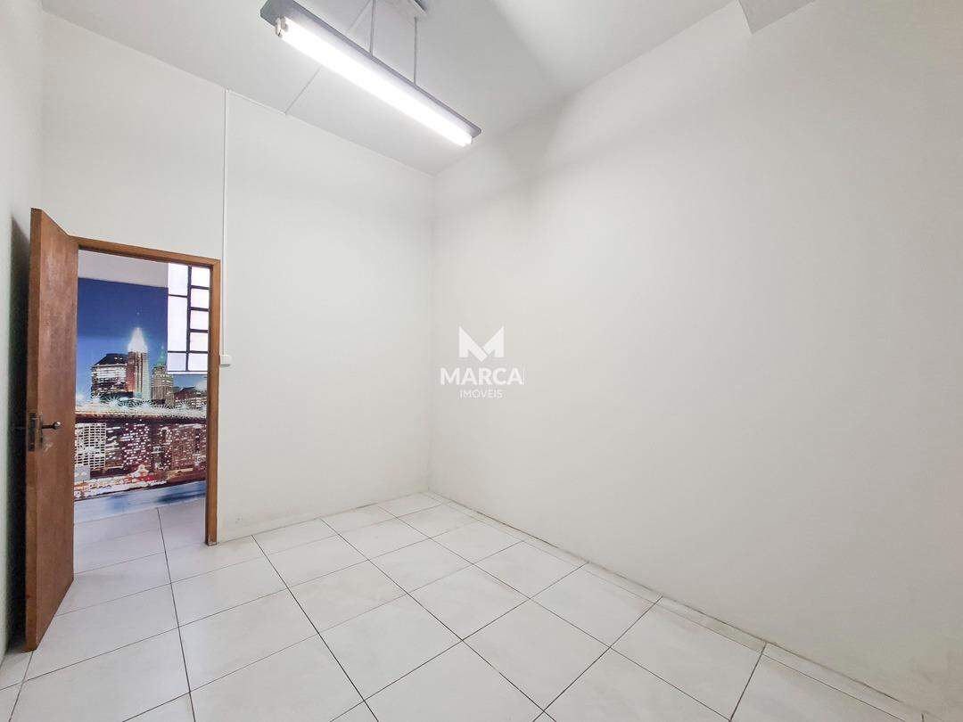 Loja para aluguel no Caiçaras: 