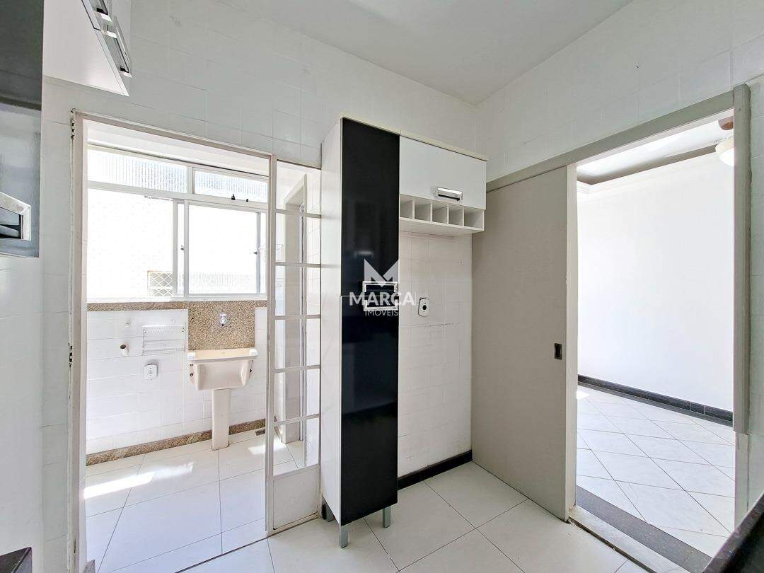 Apartamento para aluguel no Castelo: 