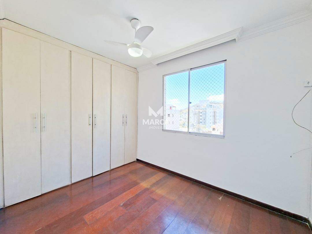 Apartamento para aluguel no Castelo: 