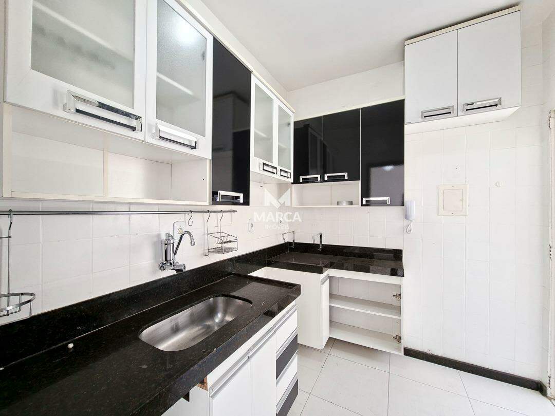 Apartamento para aluguel no Castelo: 