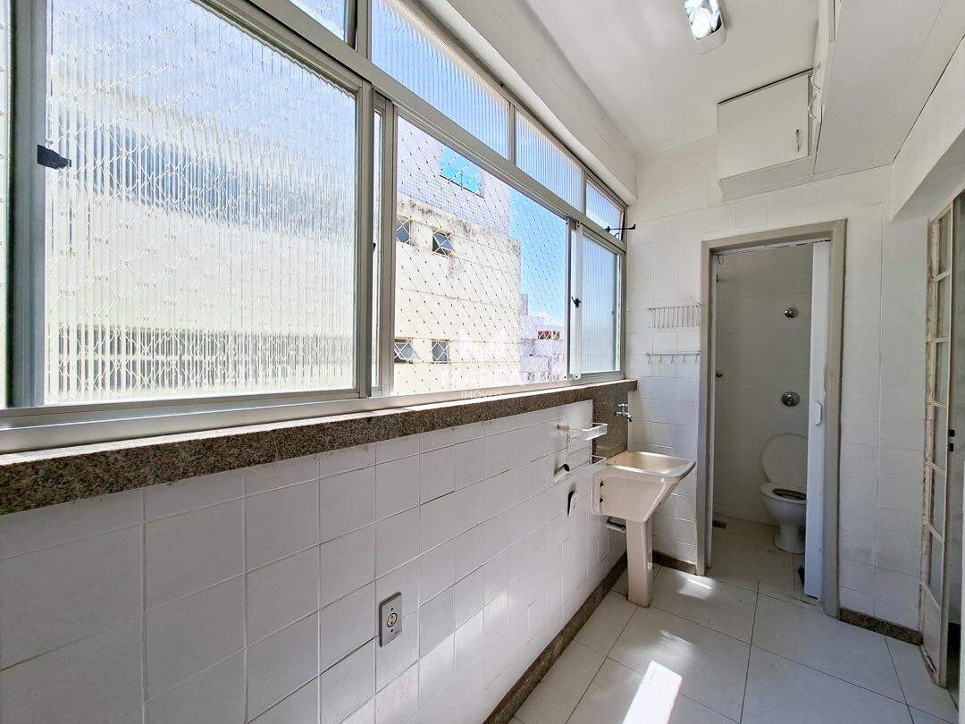 Apartamento para aluguel no Castelo: 